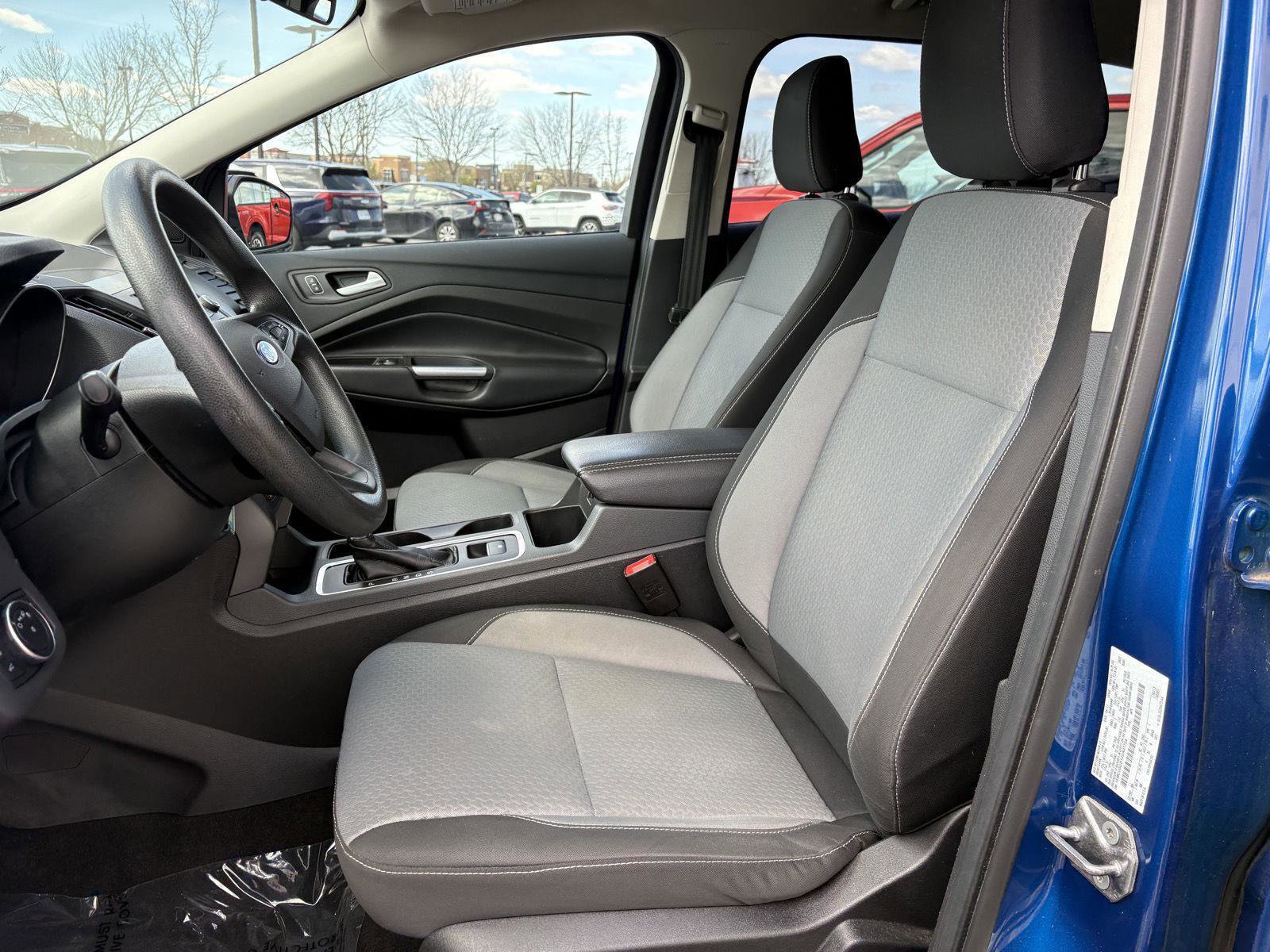 Used 2018 Ford Escape SE image 17