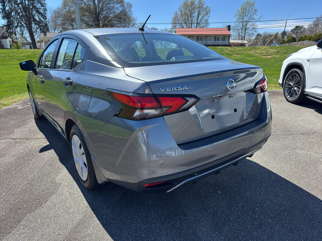 Used 2021 Nissan Versa S image 4