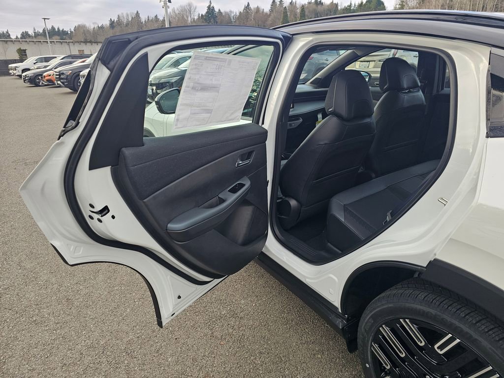 New 2026 Nissan Leaf Platinum+ w/ Cargo Package (Platinum+) image 19