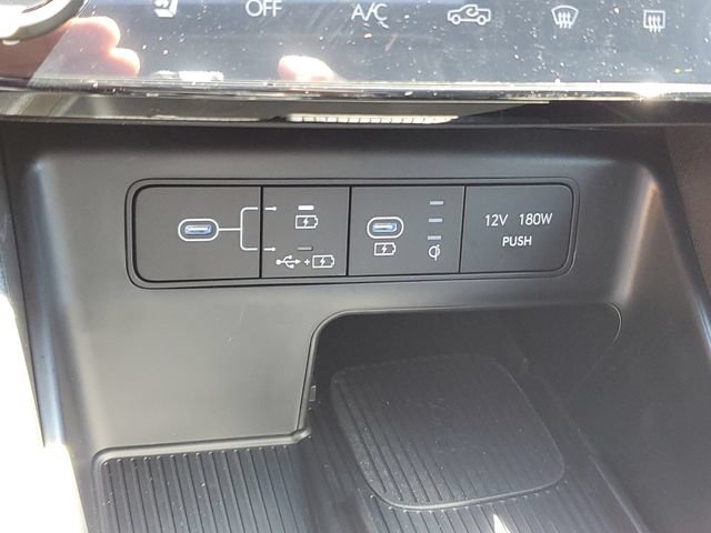 New 2026 Hyundai Santa Cruz Limited AWD/4WD image 31