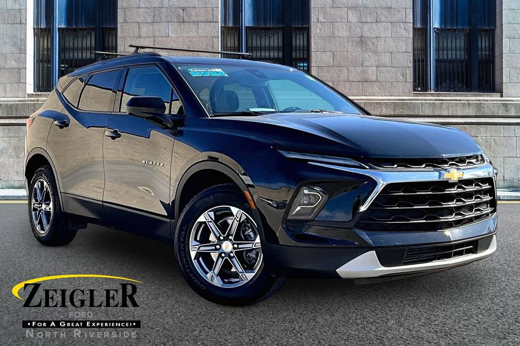 Used 2024 Chevrolet Blazer LT w/ Convenience Package AWD/4WD image 1