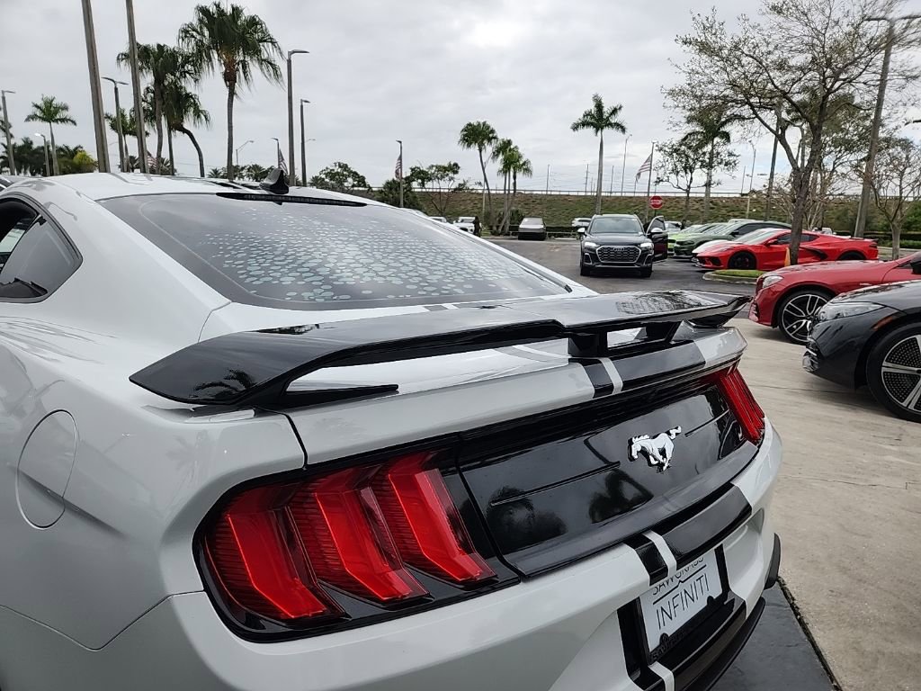 Used 2023 Ford Mustang Coupe image 10