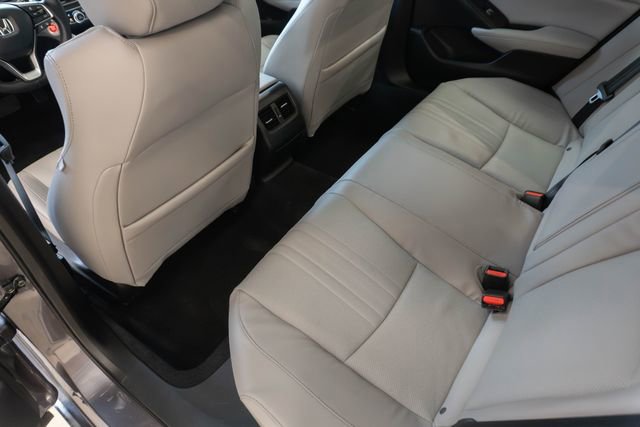 Used 2018 Honda Accord Touring image 19