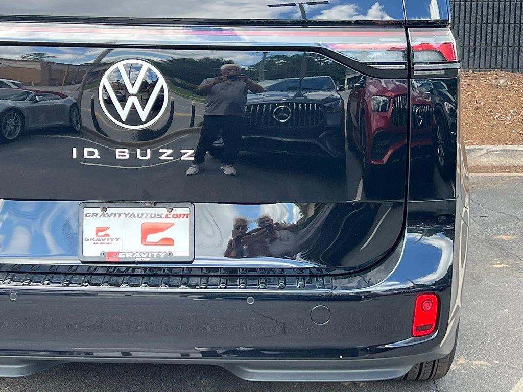 Used 2025 Volkswagen ID. Buzz Pro S image 14