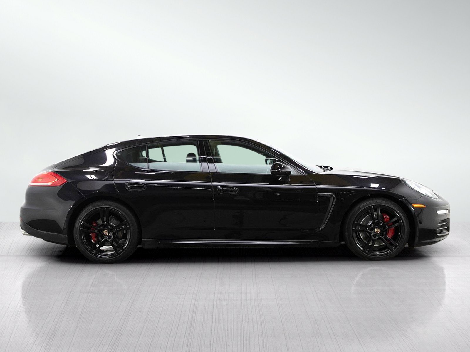 Used 2014 Porsche Panamera 4 w/ Bose Audio Package AWD/4WD image 7