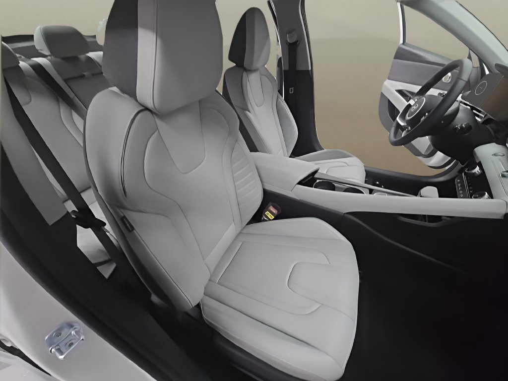 New 2026 Hyundai Elantra Limited FWD image 27