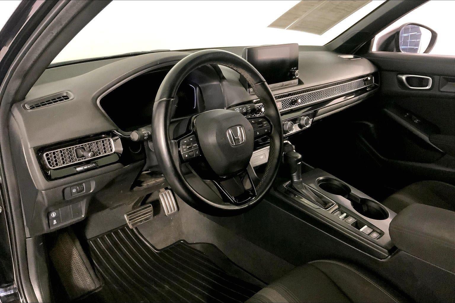 Used 2023 Honda Civic Sport image 14