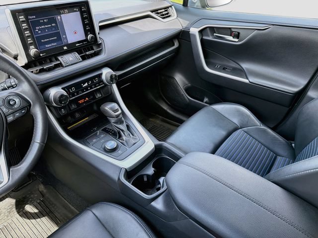 Used 2021 Toyota RAV4 XSE AWD/4WD image 22
