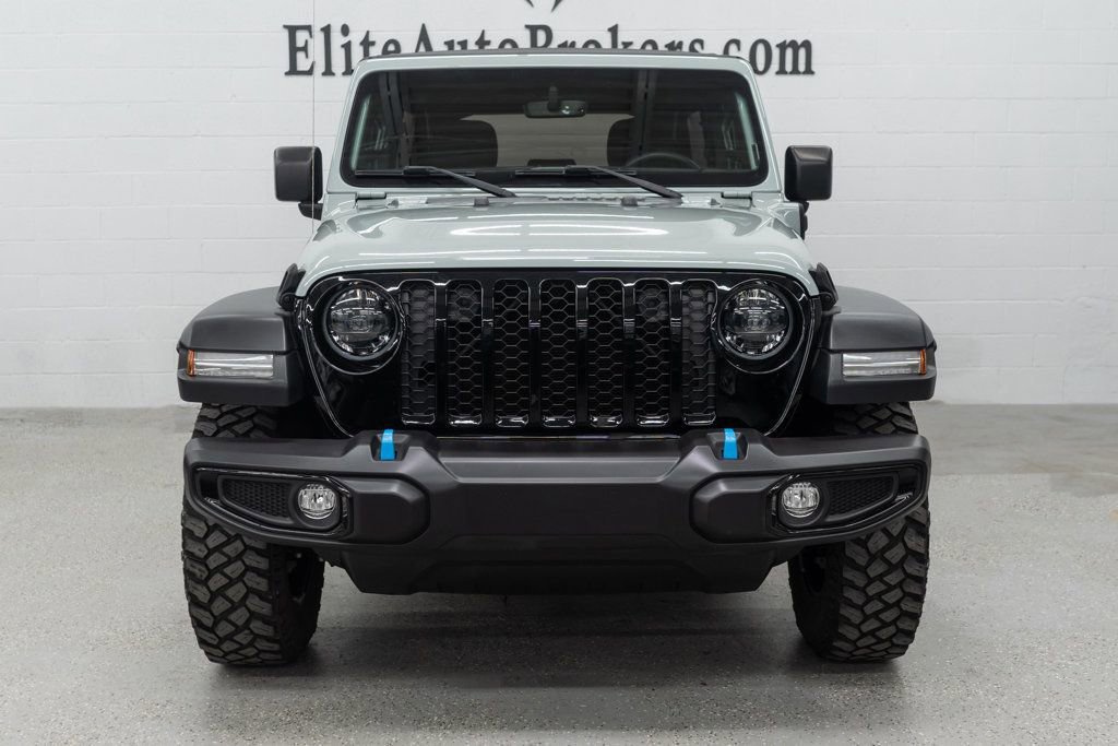 Used 2023 Jeep Wrangler Unlimited w/ 8.4" Radio Group AWD/4WD image 3