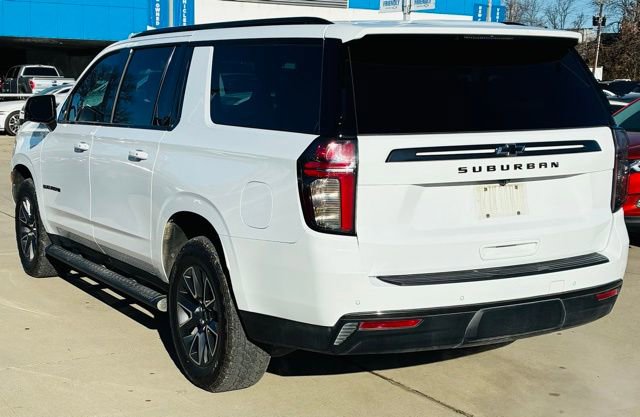 Used 2022 Chevrolet Suburban Z71 w/ Luxury Package image 4