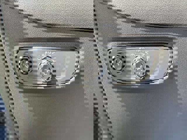 Used 2024 Chevrolet Equinox LT image 19