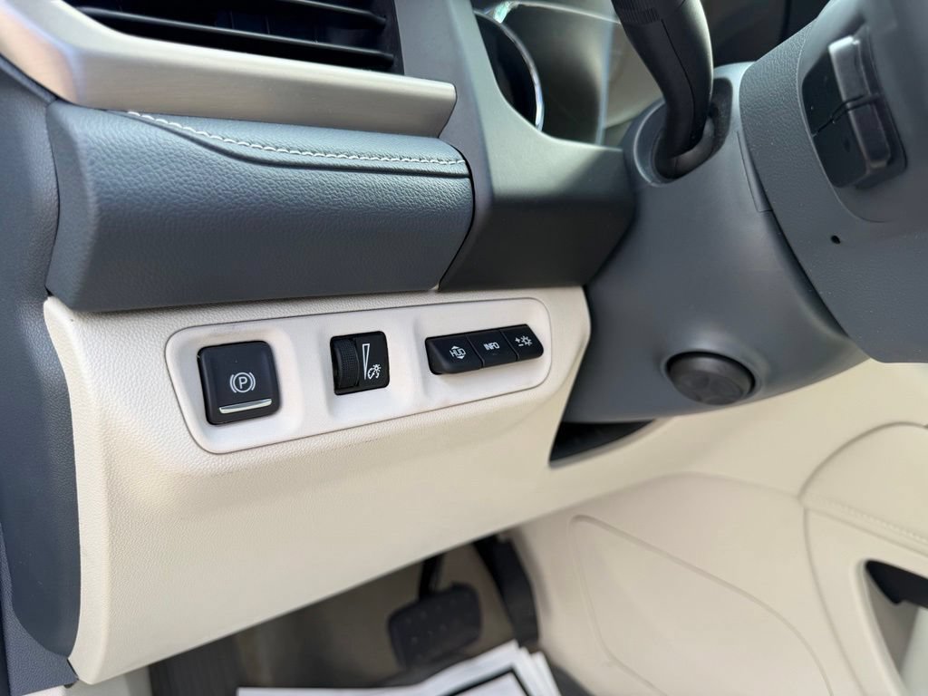 Certified 2023 GMC Acadia Denali w/ Denali Technology Package AWD/4WD image 22