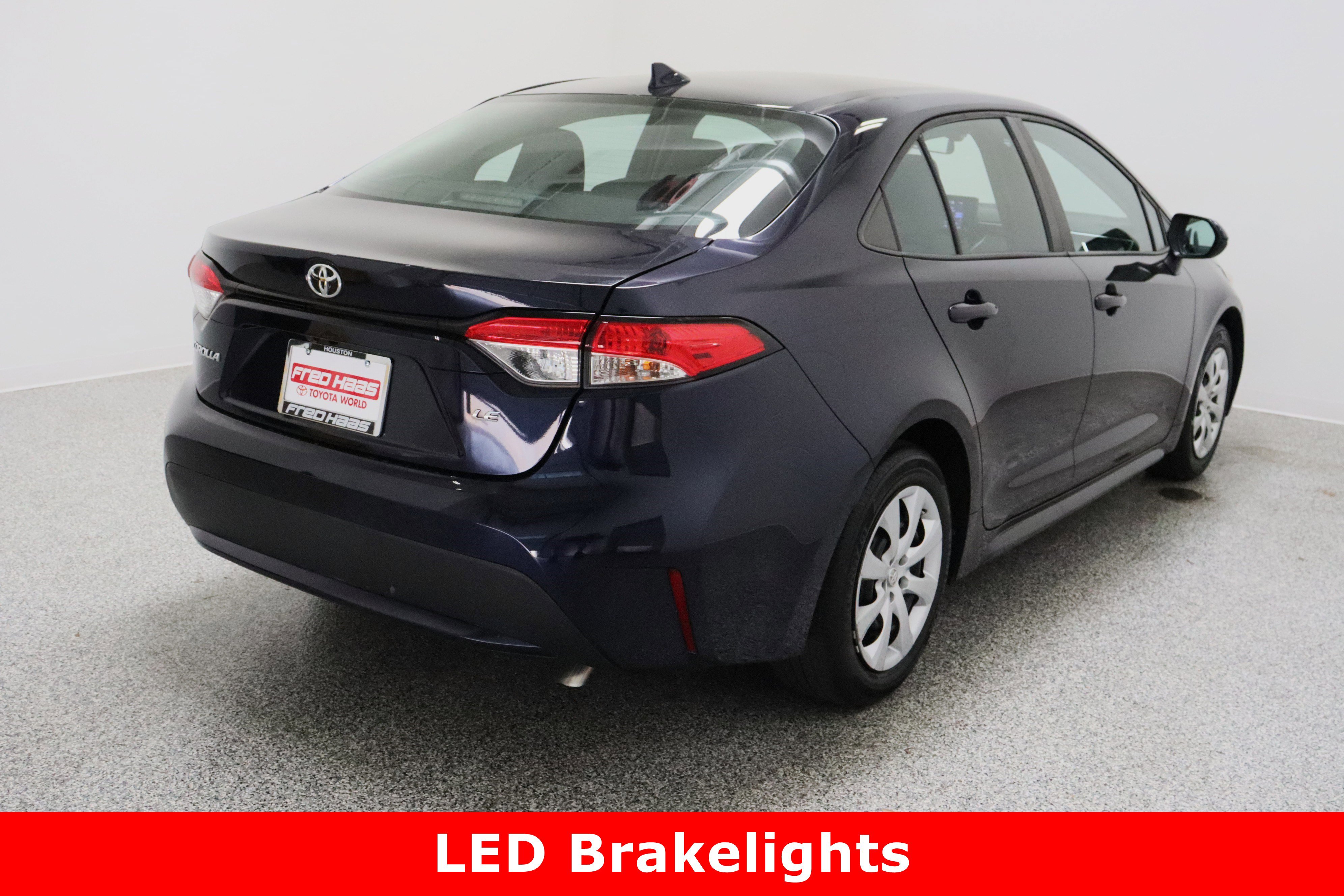 Used 2022 Toyota Corolla LE FWD image 7