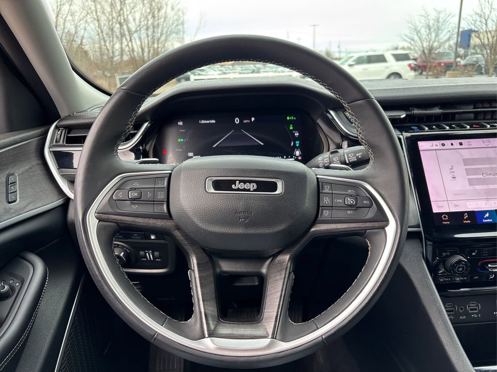 Used 2024 Jeep Grand Cherokee Limited 4xe image 22