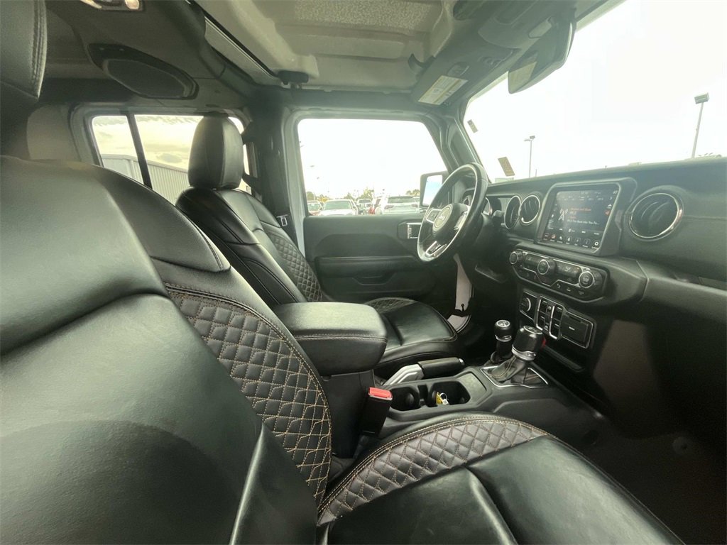 Used 2021 Jeep Gladiator Overland image 20