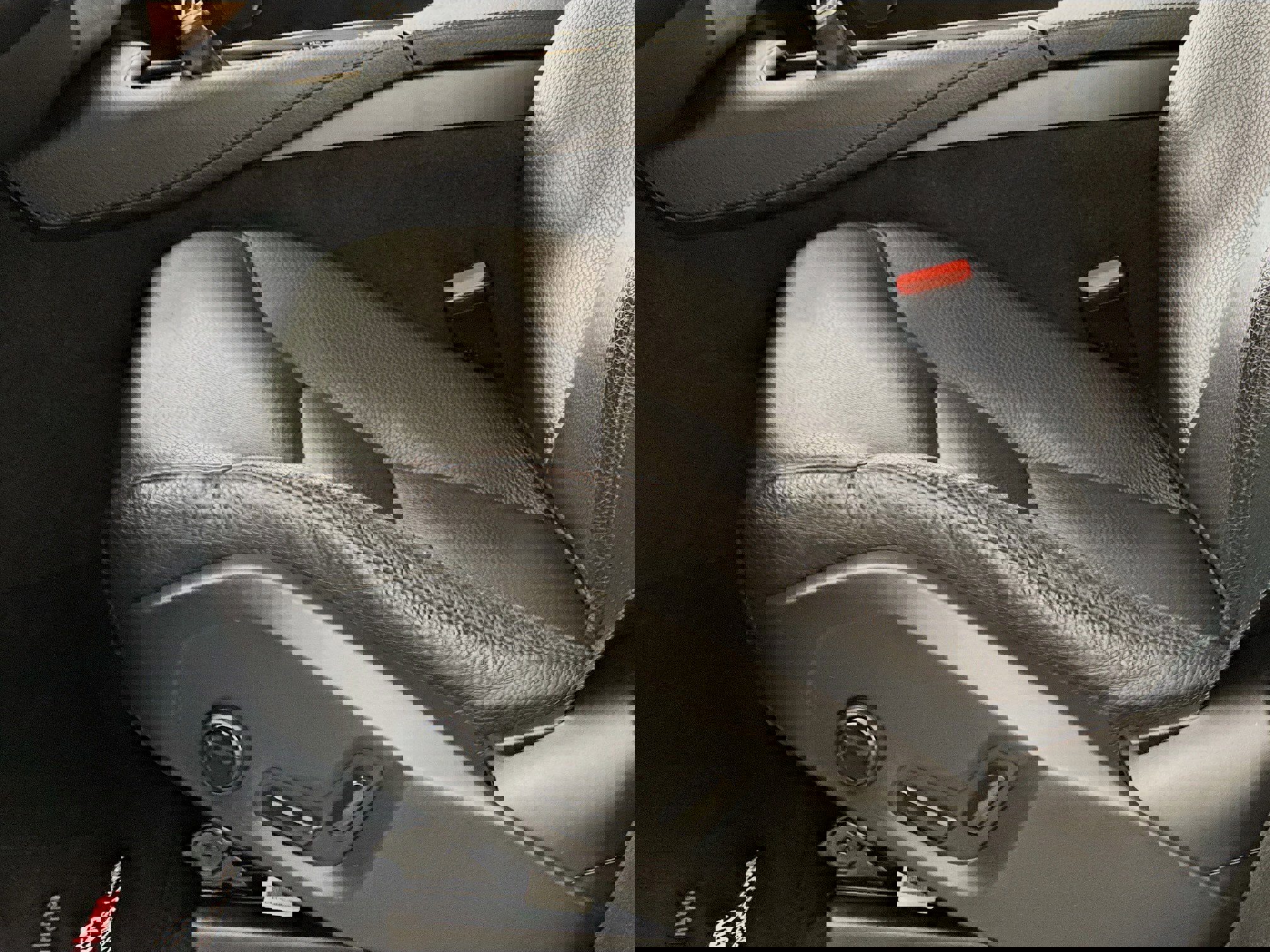 Used 2022 Volvo XC90 T5 Momentum image 20