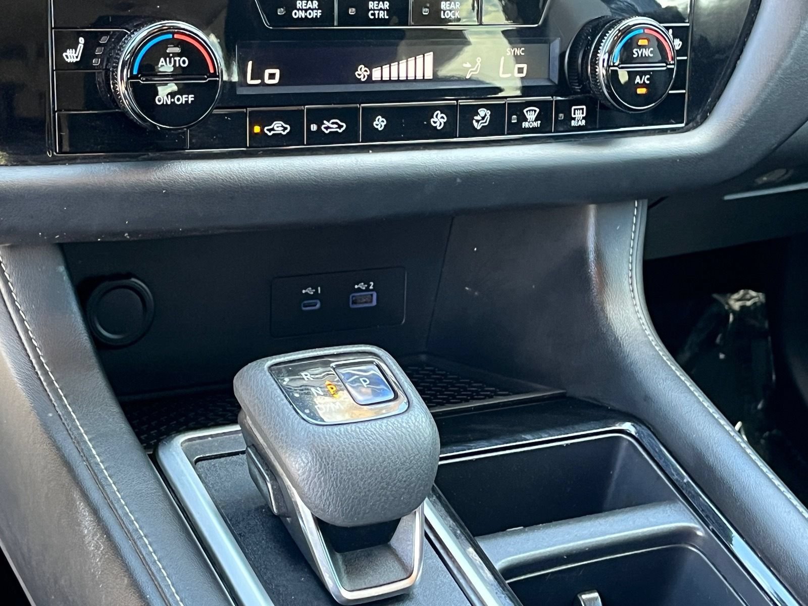 Used 2022 Nissan Pathfinder SV FWD image 26