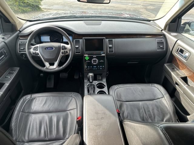 Used 2019 Ford Flex Limited image 11