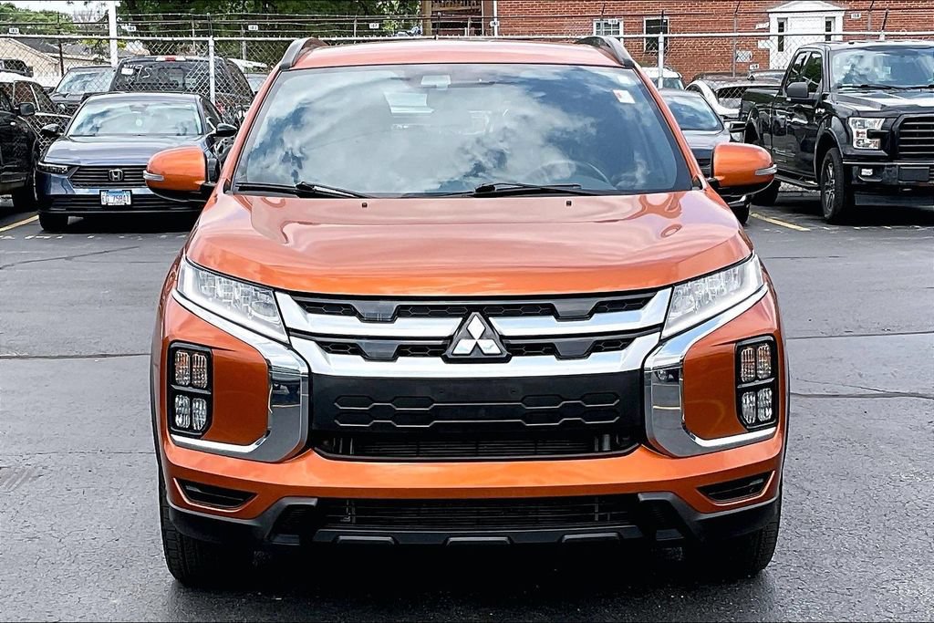 Used 2022 Mitsubishi Outlander Sport GT AWD/4WD image 2