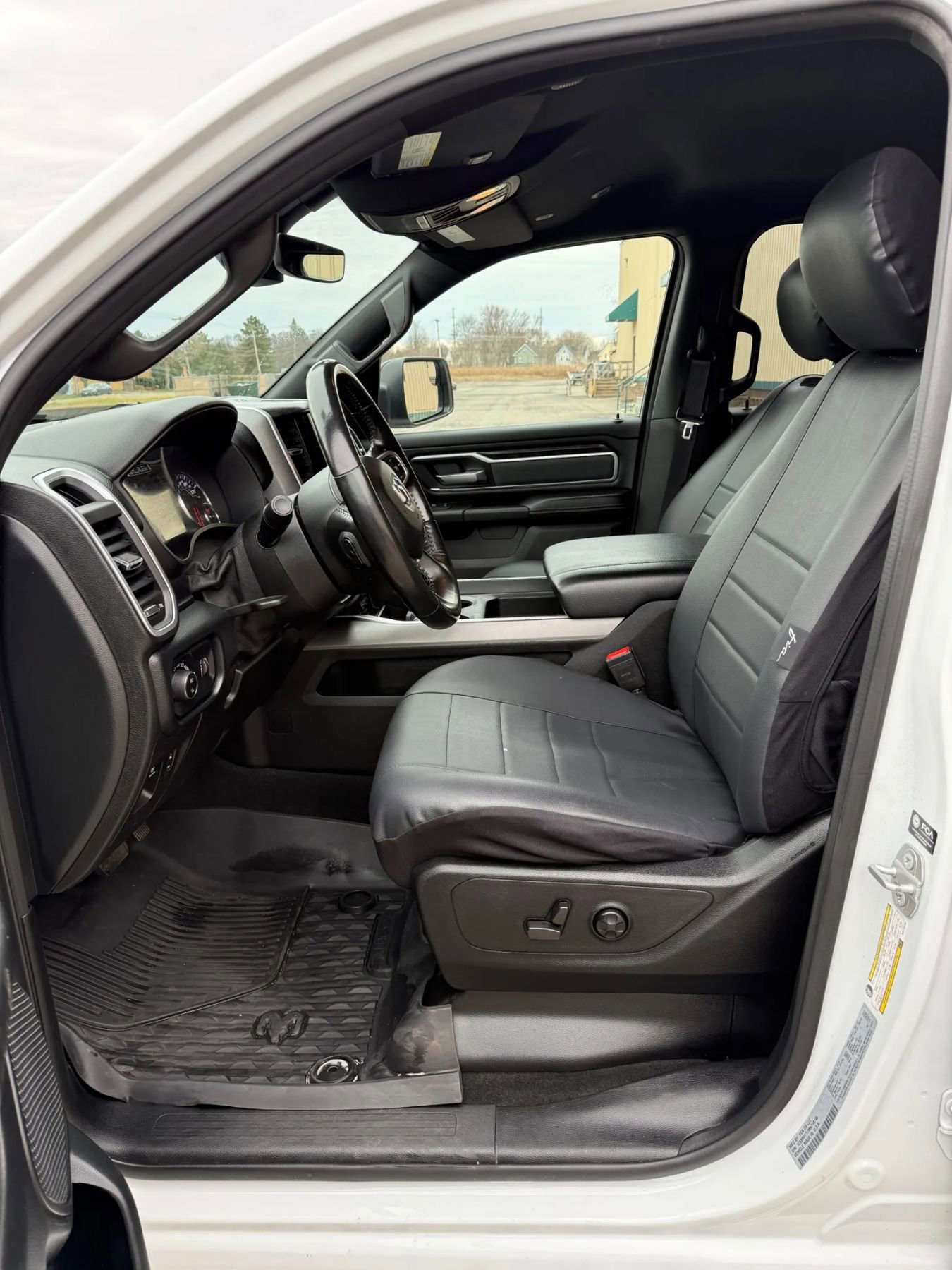 Used 2021 RAM 1500 Big Horn image 18