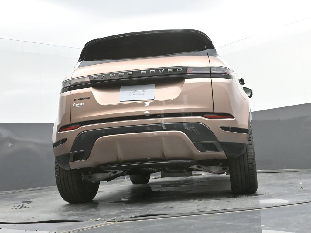 New 2026 Land Rover Range Rover Evoque Dynamic SE AWD/4WD image 30