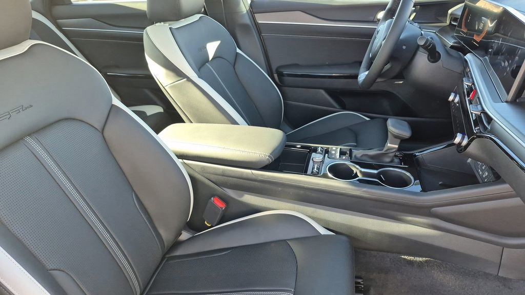 New 2026 Kia K5 GT-Line image 15