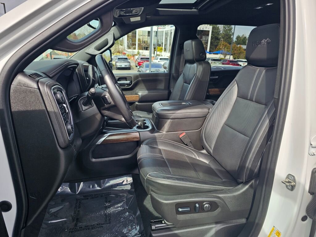 Used 2022 Chevrolet Silverado 3500 High Country w/ Safety Package II AWD/4WD image 22