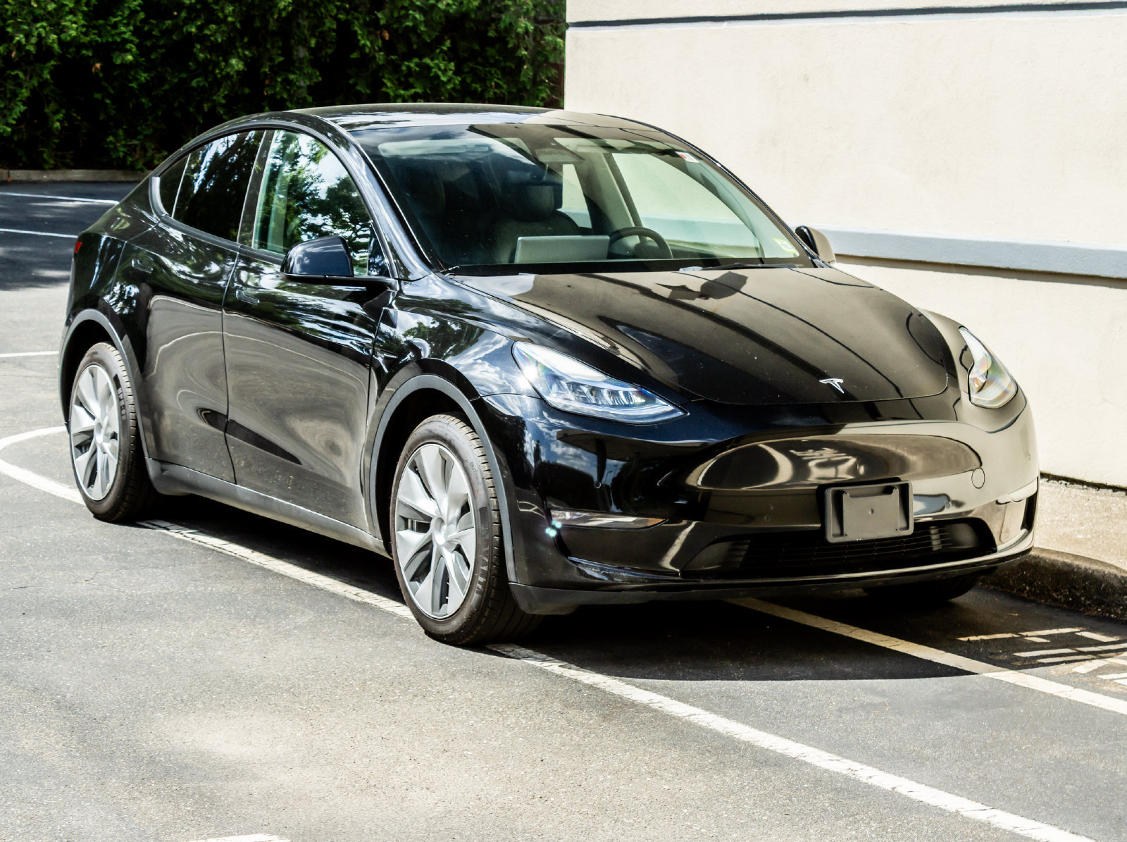 Used 2022 Tesla Model Y Long Range AWD/4WD image 10