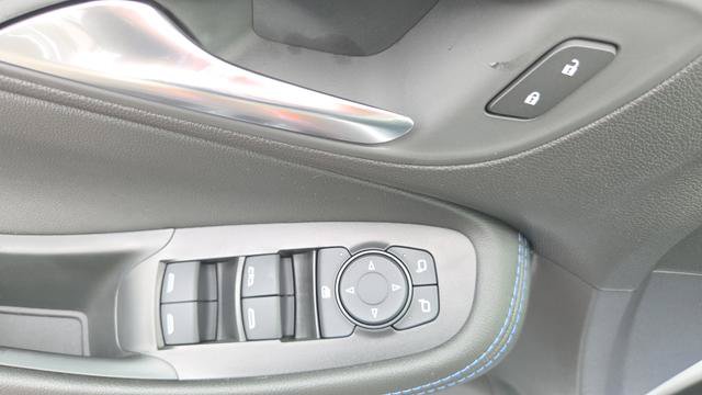 New 2026 Buick Encore GX Sport Touring FWD image 28