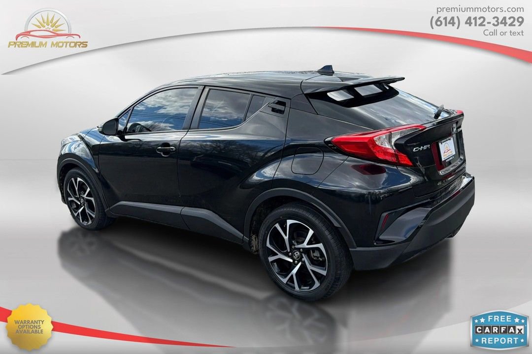 Used 2018 Toyota C-HR XLE image 3