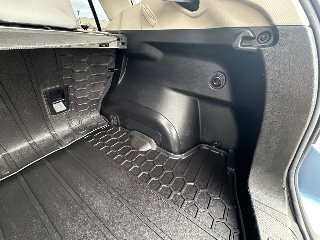 Used 2019 Subaru Crosstrek 2.0i Limited w/ Moonroof Package w/Navigation image 30