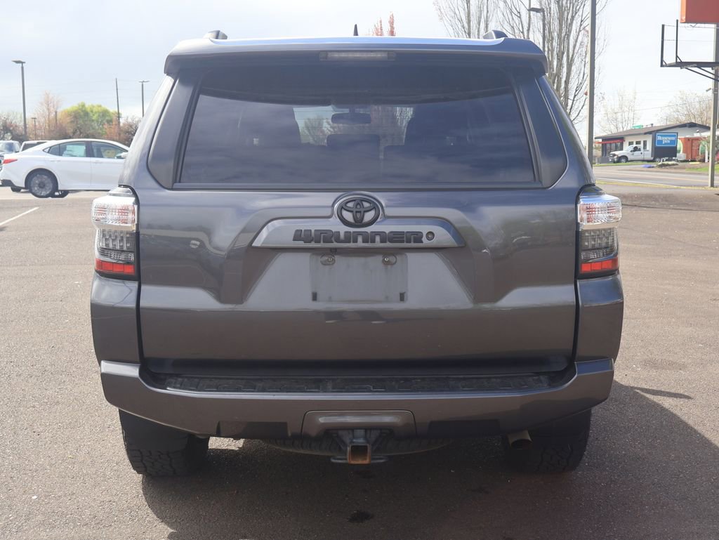 Used 2019 Toyota 4Runner SR5 Premium image 5