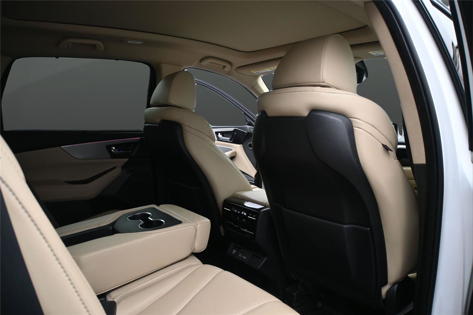Certified 2022 Acura MDX SH-AWD w/ Technology Package image 24
