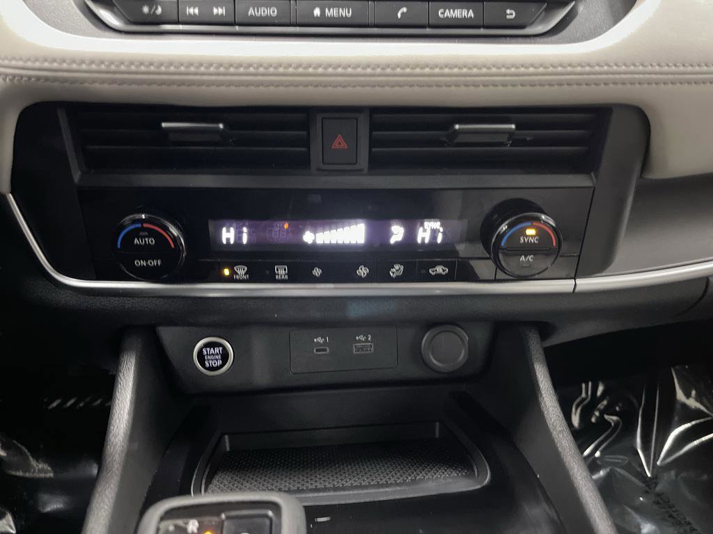 Used 2023 Nissan Rogue SV FWD image 16