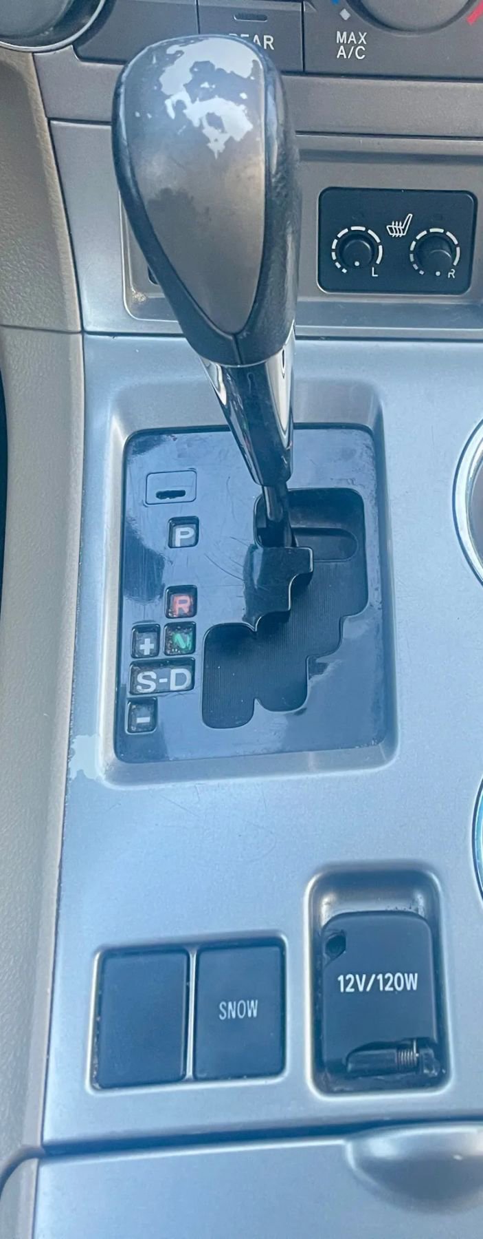 Used 2012 Toyota Highlander SE image 11