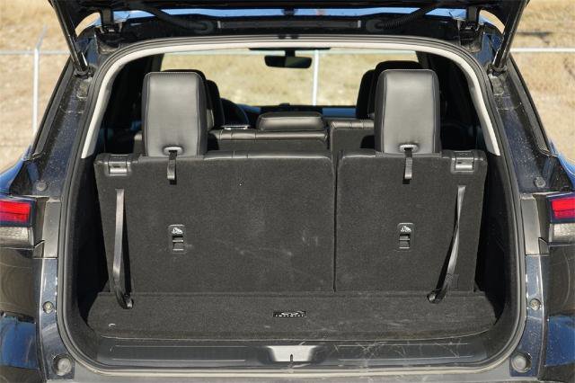 Certified 2025 INFINITI QX60 Luxe w/ Cargo Package image 28