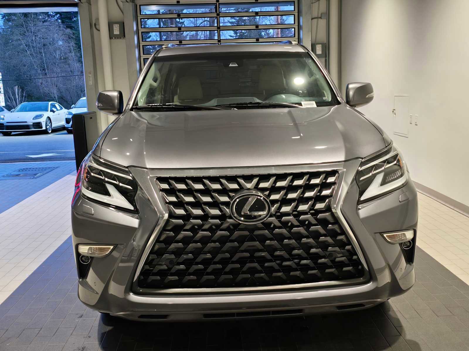 Used 2023 Lexus GX 460 Premium w/ Premium Plus Package image 10