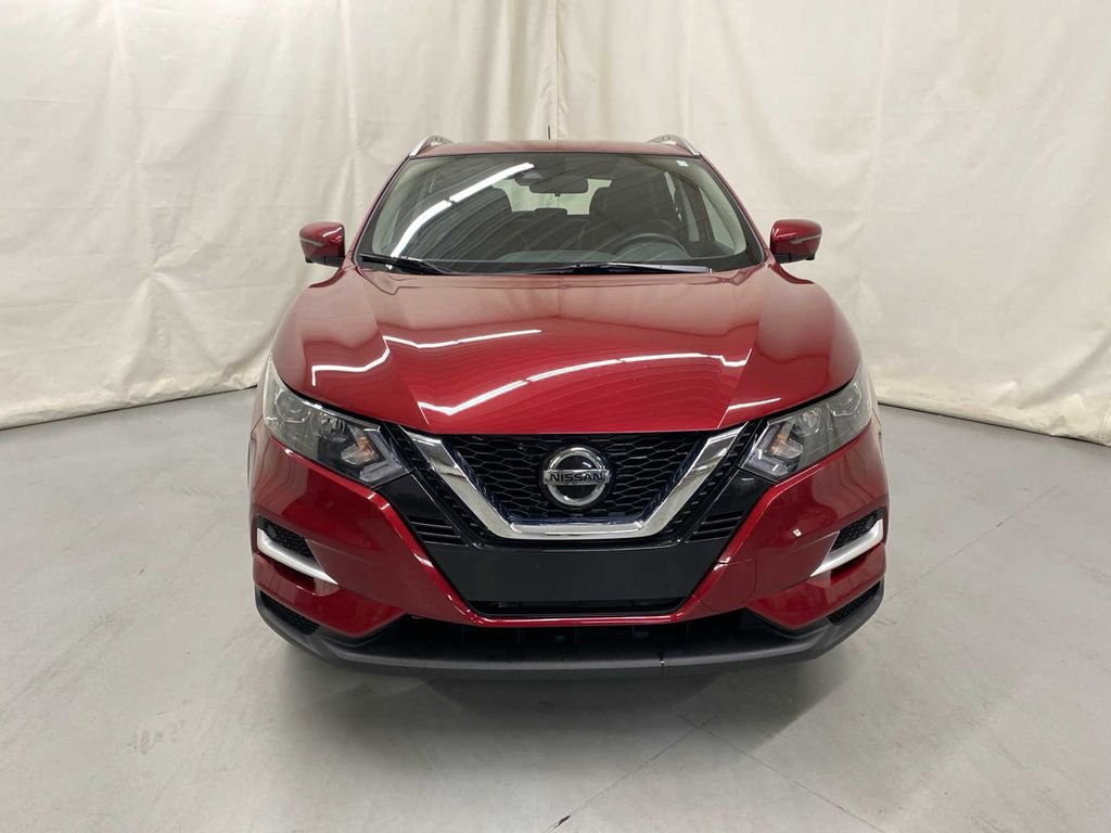 Used 2020 Nissan Rogue Sport SL image 3