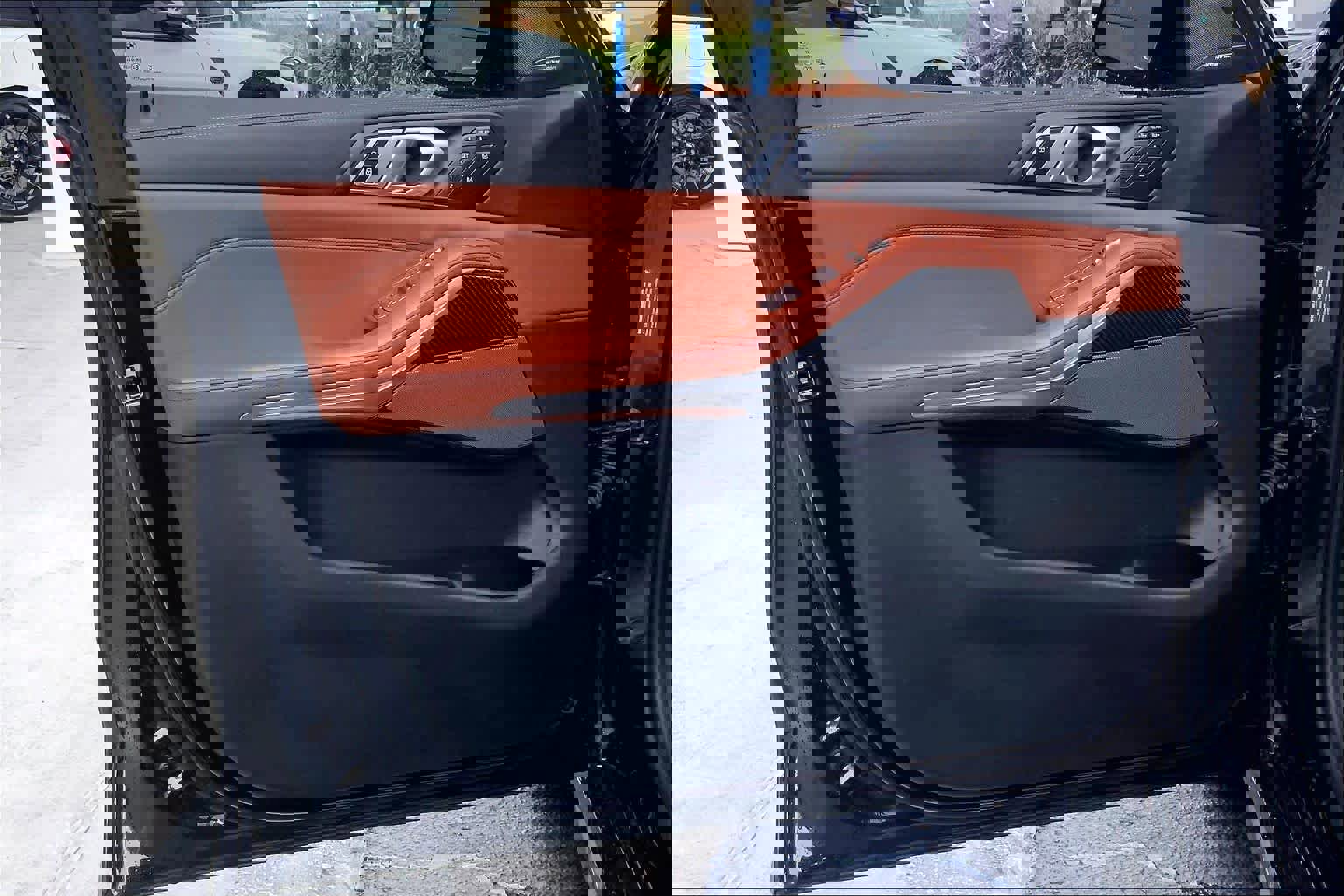 Certified 2024 BMW X7 M60i w/ Executive Package image 23