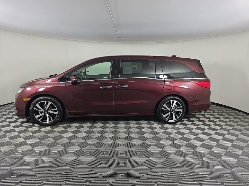 Used 2019 Honda Odyssey Elite image 2