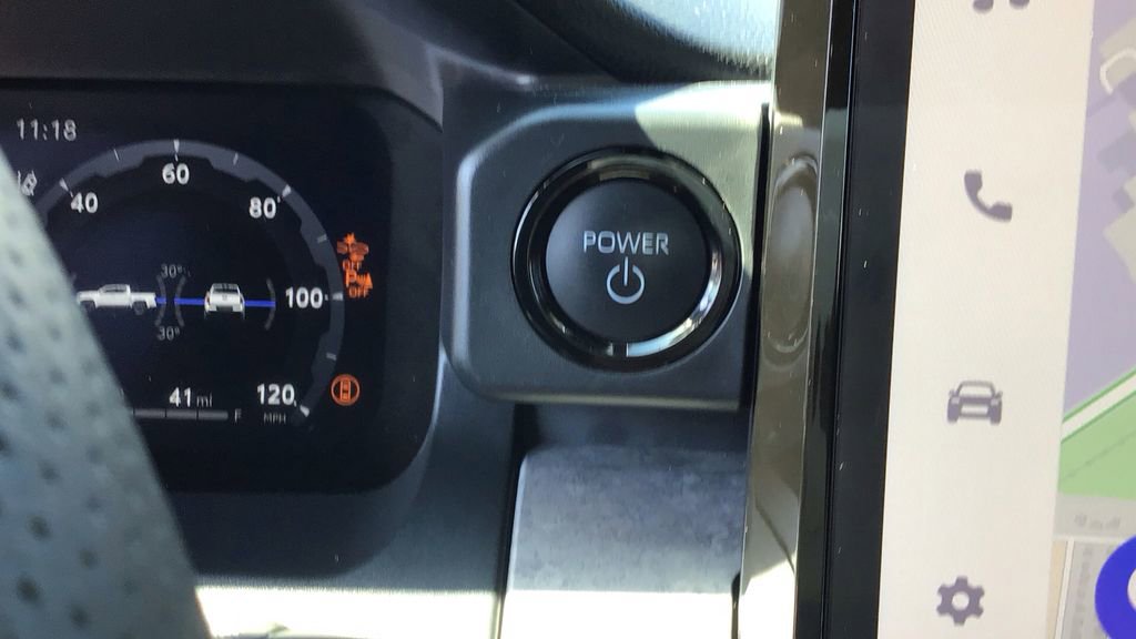 Used 2024 Toyota Tacoma Trailhunter image 23