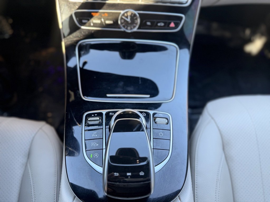 Used 2017 Mercedes-Benz E 300 4MATIC image 26