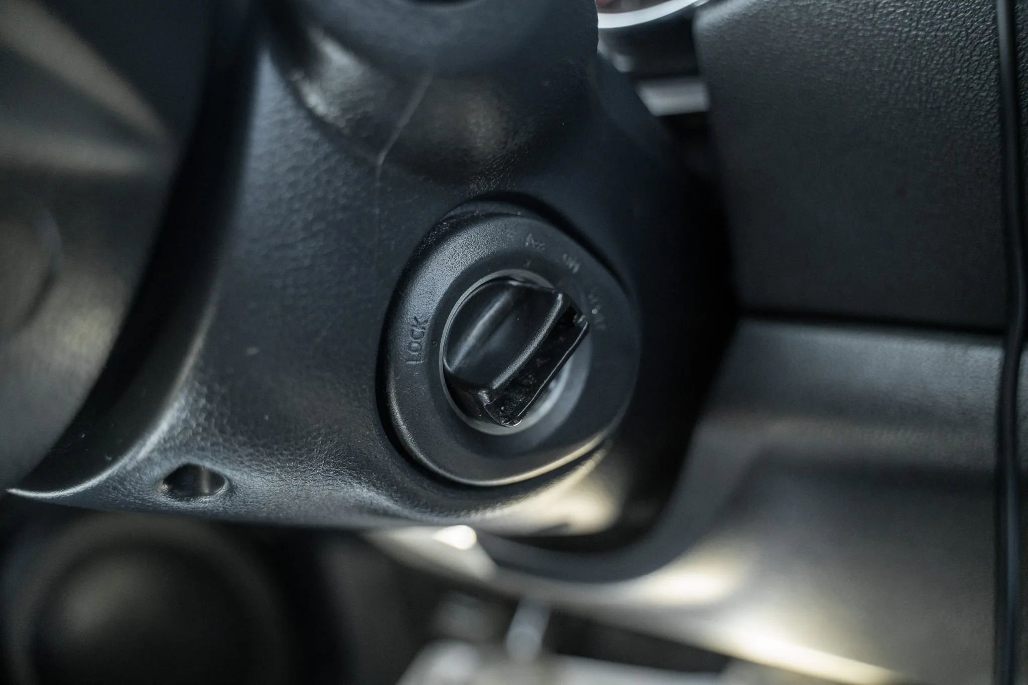 Used 2011 Nissan Rogue SV image 22