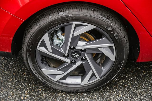 Certified 2024 Hyundai Elantra SEL w/ Convenience Package image 11