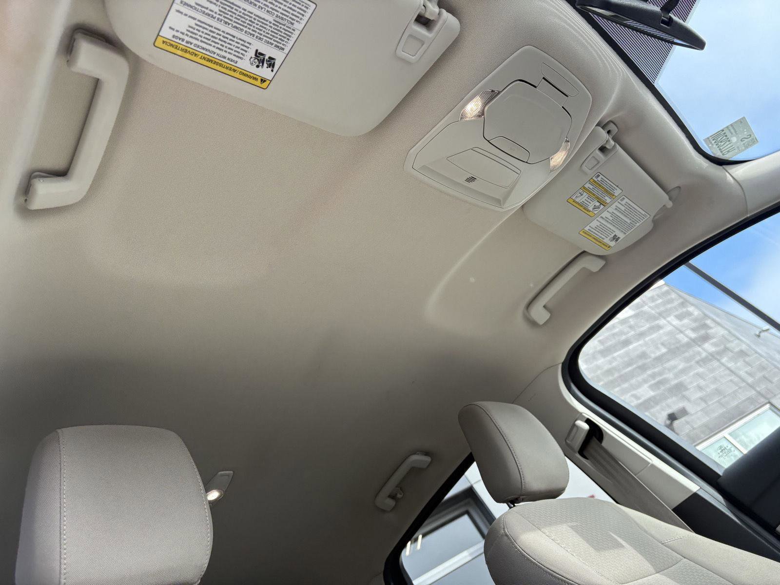 Used 2018 Ford Escape SE image 24