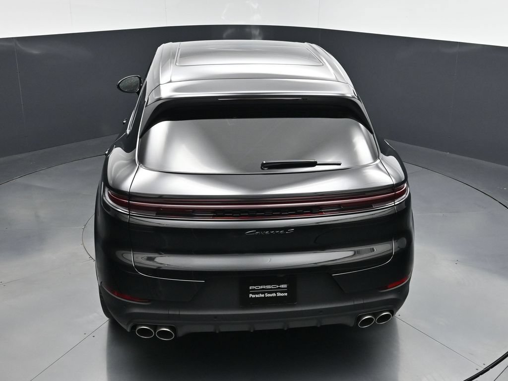 New 2026 Porsche Cayenne S AWD/4WD image 17