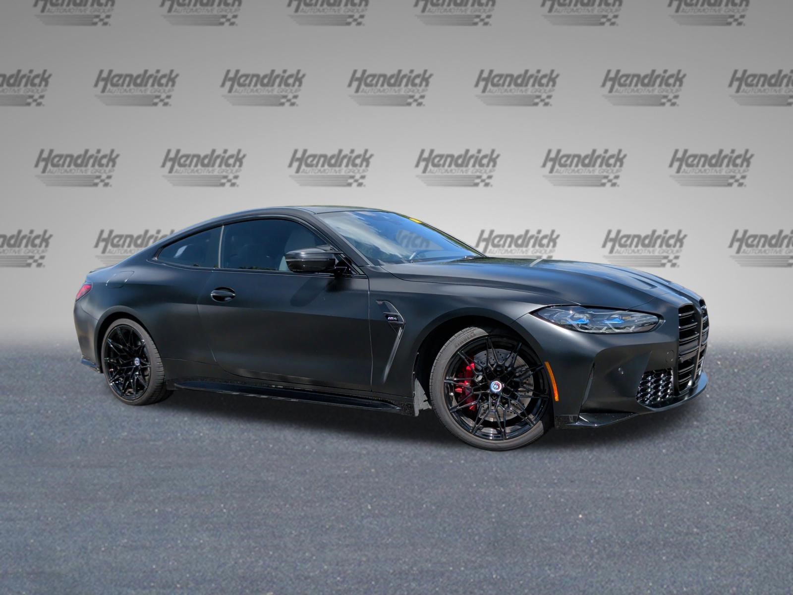 Used 2022 BMW M4 Coupe w/ Executive Package RWD image 2