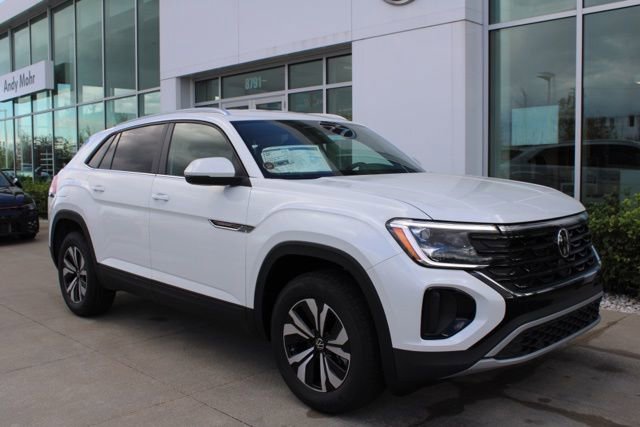 New 2026 Volkswagen Atlas Cross Sport SE image 1