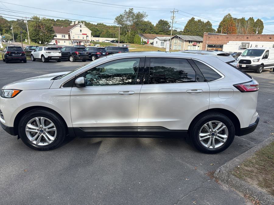 Used 2019 Ford Edge SEL w/ Equipment Group 201A image 3