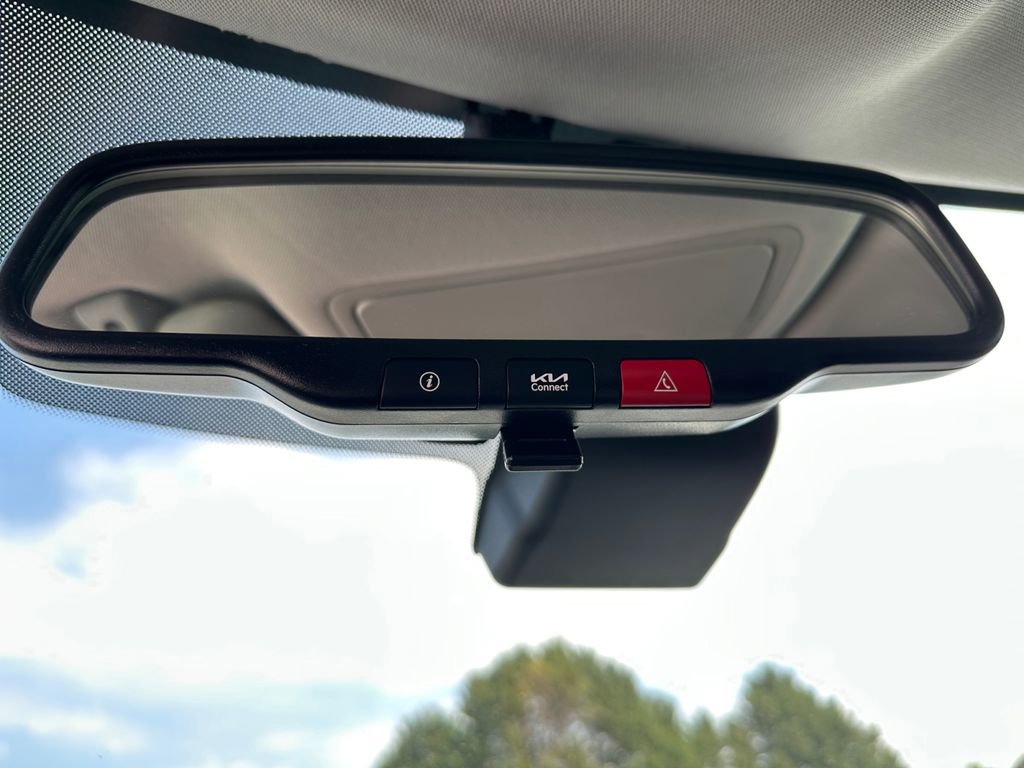 Used 2024 Kia Soul EX image 21